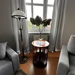 Apartment Z Wifi, Self-check In
