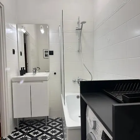 Apartament Myslowice * 梅斯沃维采