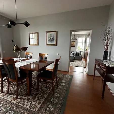 Z Wifi, Self-check In 아파트